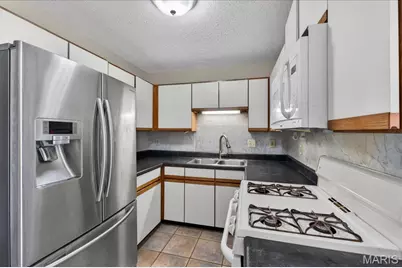 352 Windsor Place #B, Saint Peters, MO 63376 - Photo 13
