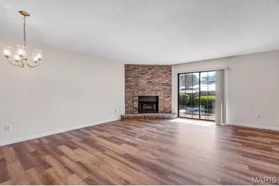 1436 Heritage Landing #108, Saint Charles, MO 63303 - Photo 3