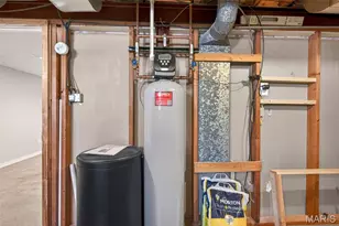 1335 Pinetree Ln, Webster Groves, MO 63119 - Photo 27