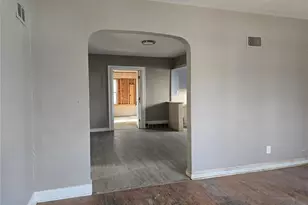 309 Newell Dr, Ferguson, MO 63135 - Photo 3