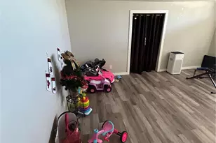 2052 Sun Valley Dr, Unincorporated, MO 63136 - Photo 5