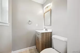 2320 Patterson Rd, Florissant, MO 63031 - Photo 9