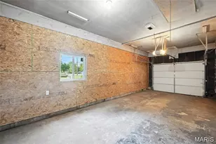 2320 Patterson Rd, Florissant, MO 63031 - Photo 15