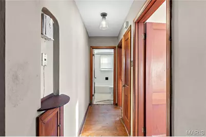 3007 Wismer Avenue, Breckenridge Hills, MO 63114 - Photo 15