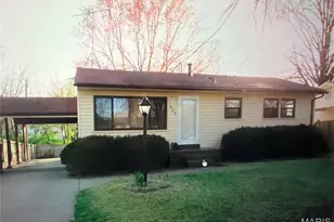 625 S St Jacques St, Florissant, MO 63031 - Photo 1