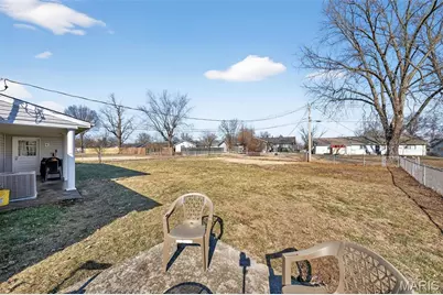 409 Saint Joseph Avenue, O'Fallon, MO 63366 - Photo 25
