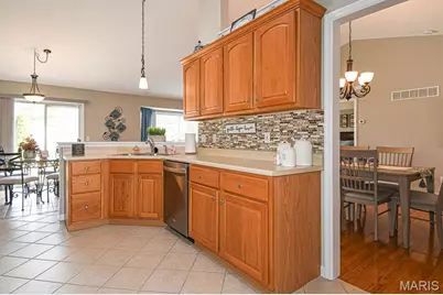 169 Tori Pines Drive, Oakville, MO 63129 - Photo 9