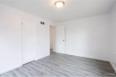 2604 Avie Drive, Jennings, MO 63136 - Photo 11