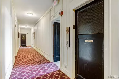 3438 Russell Boulevard #604, Saint Louis, MO 63104 - Photo 9