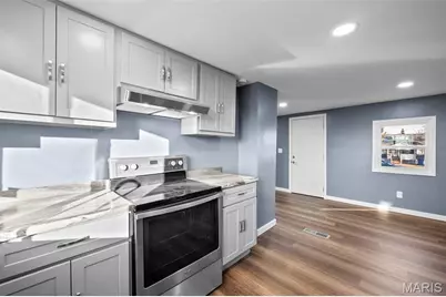 2221 Wolter Avenue, Saint Louis, MO 63114 - Photo 13