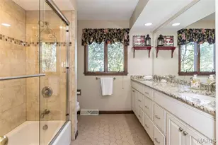 1620 Chalmers Dr, Chesterfield, MO 63017 - Photo 29