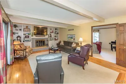 1620 Chalmers Drive, Chesterfield, MO 63017 - Photo 7