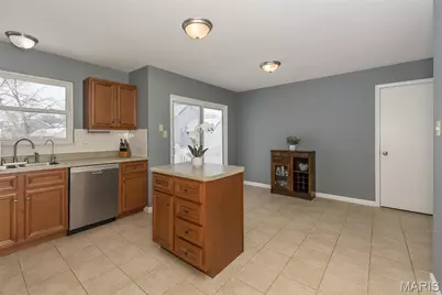 1118 Saddlebrook Court, Saint Charles, MO 63304 - Photo 11