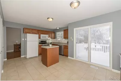 1118 Saddlebrook Court, Saint Charles, MO 63304 - Photo 13