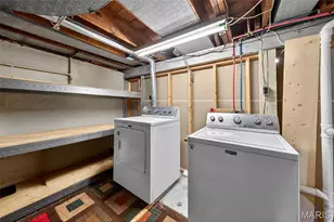 324 Stark Ct, Webster Groves, MO 63119 - Photo 43