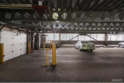 1511 Locust Street #805, Saint Louis, MO 63103 - Photo 25