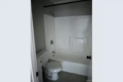 1243 Addison Drive, Bellefontaine Neighbors, MO 63137 - Photo 7