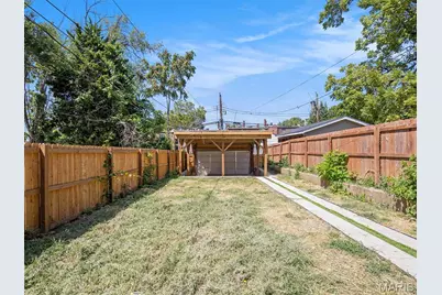 3467 Giles Avenue, Saint Louis, MO 63116 - Photo 31