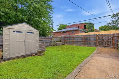 2645 Chippewa Street, Saint Louis, MO 63118 - Photo 23