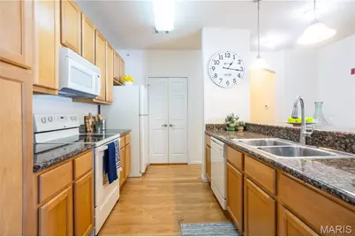 42 Kassebaum Lane #208, Saint Louis, MO 63129 - Photo 7