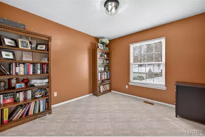 557 Woodlyn Crossing, Ballwin, MO 63021 - Photo 19