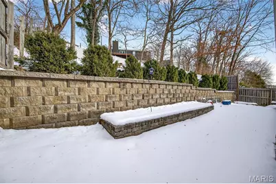 557 Woodlyn Crossing, Ballwin, MO 63021 - Photo 7