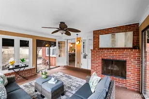 1889 N Signal Hills Dr, Kirkwood, MO 63122 - Photo 5