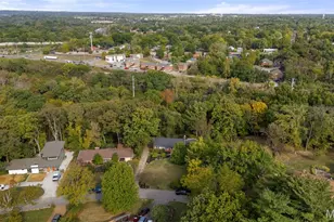 1889 N Signal Hills Dr, Kirkwood, MO 63122 - Photo 45