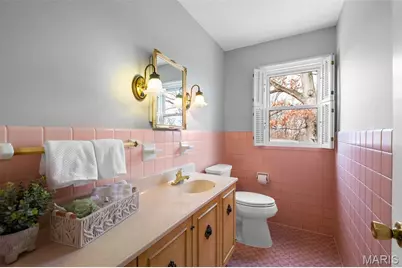 1889 N Signal Hills Drive, Kirkwood, MO 63122 - Photo 21