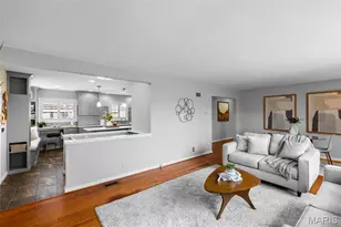 1889 N Signal Hills Dr, Kirkwood, MO 63122 - Photo 13