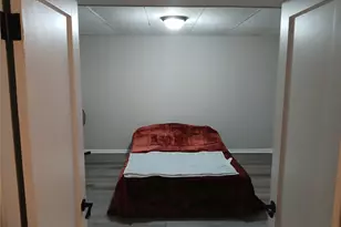 7544 York Dr, Clayton, MO 63105 - Photo 11