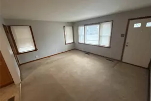 223 Wiegel Dr, Ferguson, MO 63135 - Photo 11