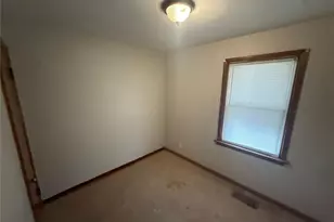 223 Wiegel Dr, Ferguson, MO 63135 - Photo 37