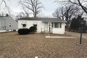 223 Wiegel Dr, Ferguson, MO 63135 - Photo 1