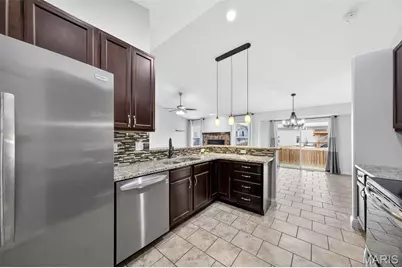 178 Shadow Pointe Drive, Wentzville, MO 63385 - Photo 13