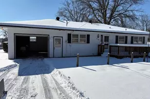 418 N Service Rd, Saint Peters, MO 63376 - Photo 1