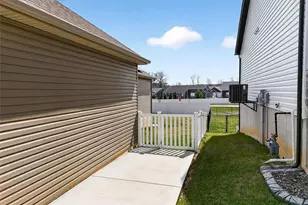 402 Knothole Ln, Wentzville, MO 63385 - Photo 69