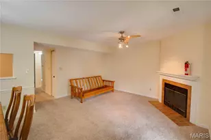 9041 N Swan Cir, Brentwood, MO 63144 - Photo 9