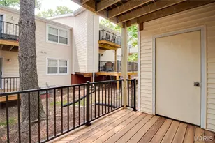 9041 N Swan Cir, Brentwood, MO 63144 - Photo 29