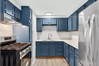 19 Marquette Drive, Florissant, MO 63031 - Photo 5