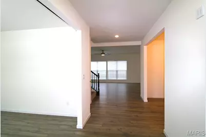 130 Prairie Wind Drive, Wentzville, MO 63385 - Photo 5