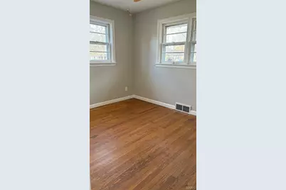 932 Thatcher Avenue, Saint Louis, MO 63135 - Photo 7