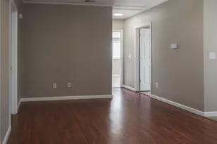 26147 N Carol St, Warrenton, MO 63383 - Photo 9