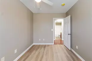 26147 N Carol St, Warrenton, MO 63383 - Photo 7