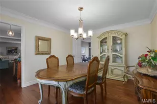 13258 Fairoyal Dr, Des Peres, MO 63131 - Photo 3