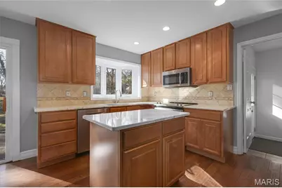 13258 Fairoyal Drive, Des Peres, MO 63131 - Photo 9