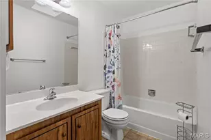 2412 Silkwood Dr, Overland, MO 63114 - Photo 19