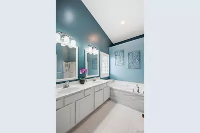 176 Berry Manor Circle, Saint Peters, MO 63376 - Photo 23