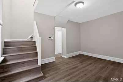 3721 S Compton Avenue, Saint Louis, MO 63118 - Photo 21