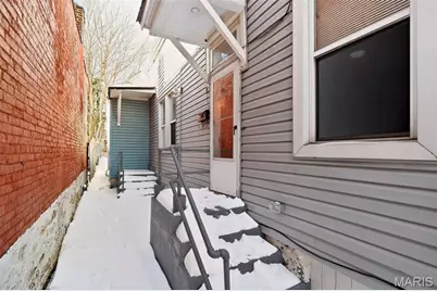 3721 S Compton Avenue, Saint Louis, MO 63118 - Photo 7